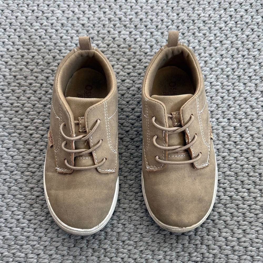 Oshkosh Kids Tan Shoes